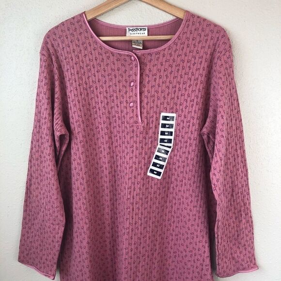 NWOT Passports Pajama Top Size M - Picture 2 of 5